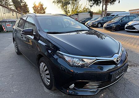 Toyota Auris Touring Sports 1,6 D4-D NAVI/KAMERA/LED