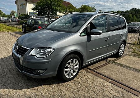 VW Touran Volkswagen Freestyle*Bi-Xenon*Navi*Automatik*AHK*