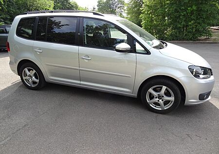 VW Touran Volkswagen 1.6 TDI Comfortline BlueMotion Tech C...
