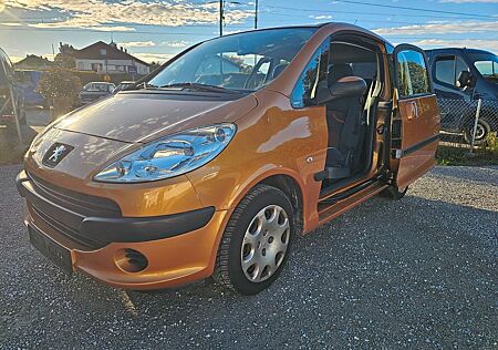 Peugeot 1007 Filou Tüv12/24