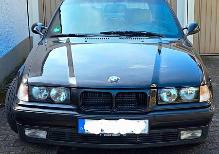 BMW E36 325i Cabrio umfangreich überholt mit TÜV