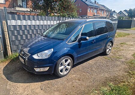 Ford Galaxy 2,0 EcoBoost Titanium PowerShift Titanium