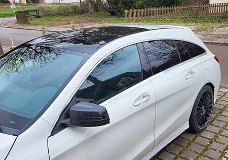 Mercedes-Benz CLA 45 AMG Shooting Brake CLA 45 AMG 440PS