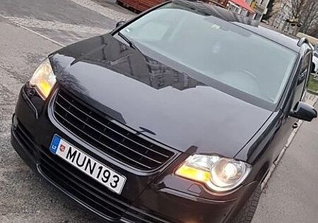 VW Touran Volkswagen 1.4 TSI Freestyle Freestyle