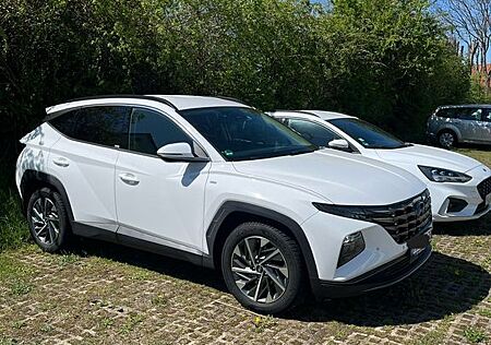 Hyundai Tucson 1.6 T-GDI Plug-in Hybrid 4WD Auto -