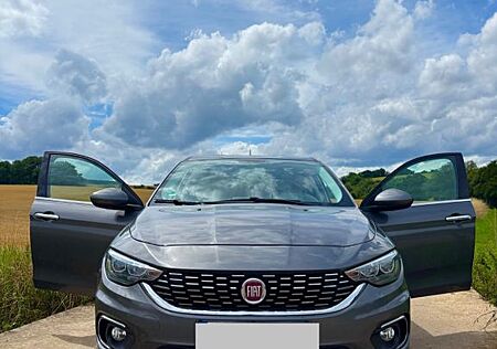 Fiat Tipo 1.4 T-Jet LOUNGE LOUNGE