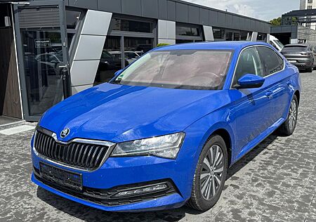 Skoda Superb Ambition 2.0 TDI /TEMPO/PDC/SHZ/CAM/