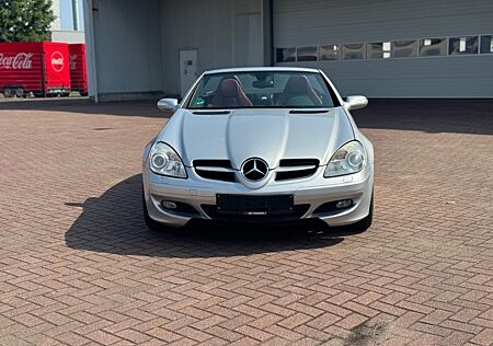 Mercedes-Benz SLK 200 Roadster Kompressor Navi SHZ Leder