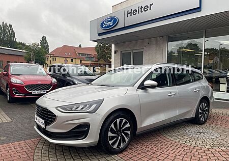 Ford Focus Turnier Titanium / SYNC 4 + Navi