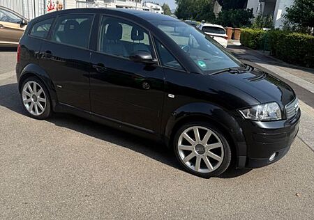 Audi A2 1.4TDI S-Line Vollleder Navi Panoramadach