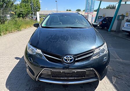 Toyota Auris Touring Sports Hybrid Executive