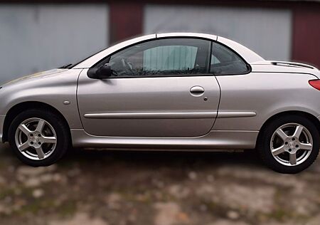 Peugeot 206 Cabriolet CC,1,6 Ltr. - 80 kW 16V KAT