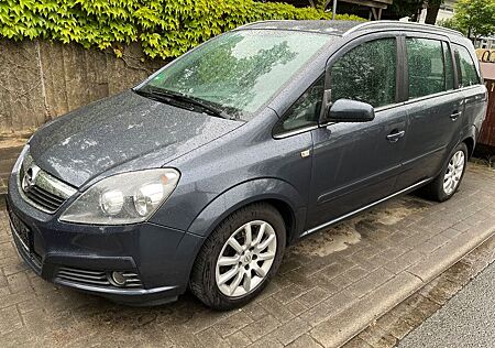 Opel Zafira 1.9 CDTI 88kW -
