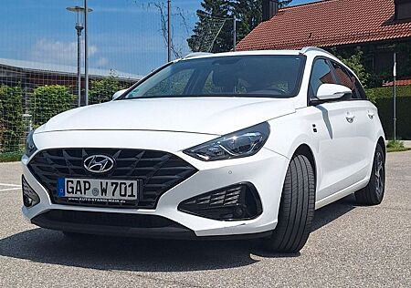 Hyundai i30 1.6 CRDi 100kW Trend Trend