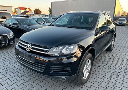 VW Touareg Volkswagen V6 TDI Navi Leder BI-Xenon 17"ALU AHK