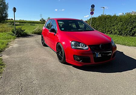 VW Golf Volkswagen 2.0 TFSI DSG GTI