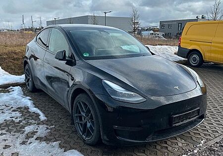 Tesla Model Y Long Range Dual Motor AWD Long Range