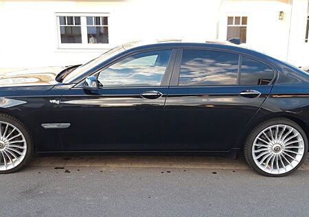 BMW 750i