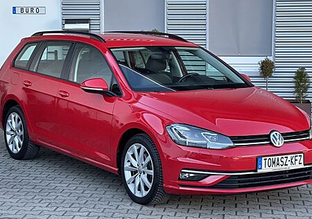 VW Golf Volkswagen VII 1.6TDI SCR DSG Comfortline*LED*Navi*TÜV