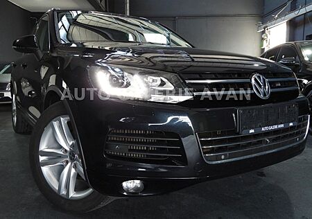 VW Touareg Volkswagen 3.0 TDI R-LINE
