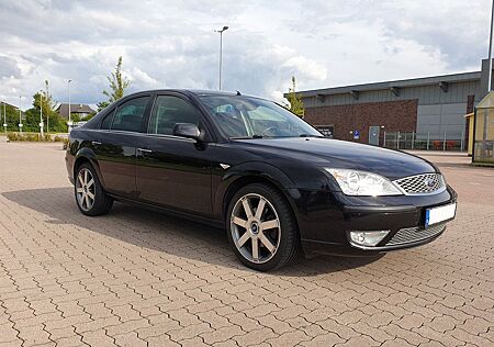 Ford Mondeo 2,0 Titanium, 139 Tkm, HU/AU 06/2025