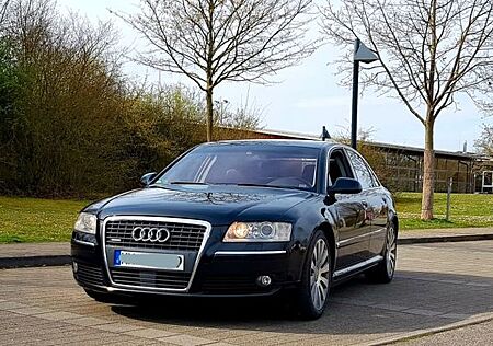 Audi A8 4.2 FSI tiptronic quattro