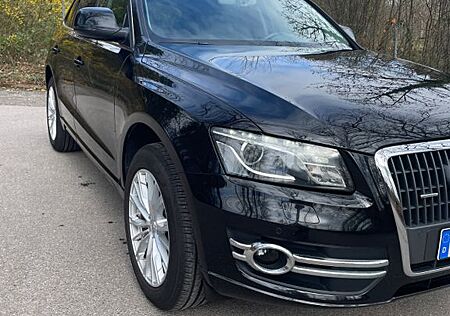 Audi Q5 2.0 TFSI S tronic quattro -