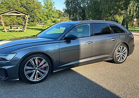 Audi A6 55 TFSI e S tronic quattro sport Avant sport