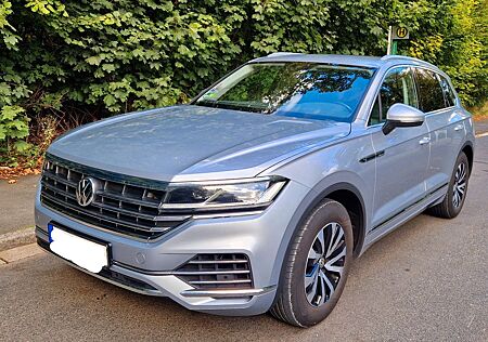 VW Touareg Volkswagen 3.0 V6 TDI 210kW 4MOTION Tiptronic -