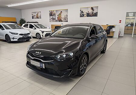 Kia Cee'd Ceed 1.5 T-GDI 48V DCT7 Ultimate Sound Style