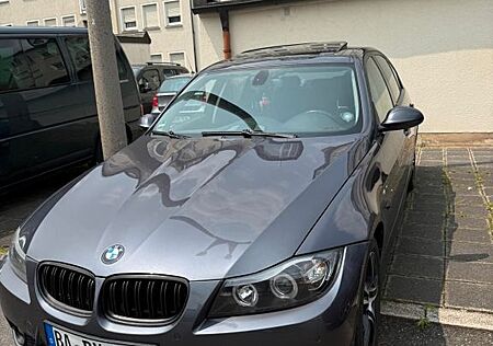 BMW 320d -