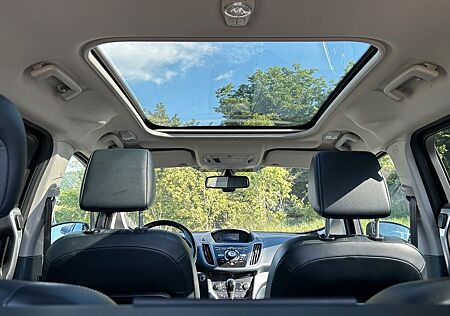 Ford Grand C-Max 2,0TDCi 120kW Titanium, Panoramadach
