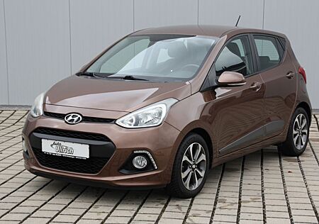 Hyundai i10 FIFA World Cup Allwetterreifen