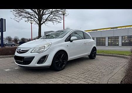 Opel Corsa 1.4 Color Edition Color Edition