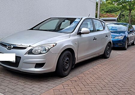 Hyundai i30 blue 1.4 Classic Classic