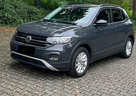 VW T-Cross Volkswagen 1.0 TSI OPF - Rückkamera.