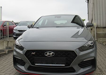 Hyundai i30 Fastback N Performance-NAVI-LED-KAM-LEDER