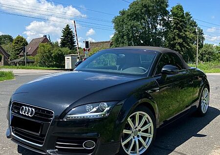 Audi TT Roadster 2.0 TDI quattro - S line Bose Navi