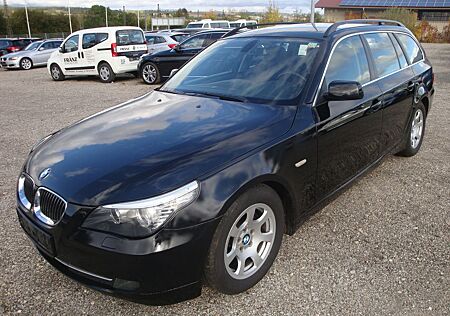 BMW 523i Touring *Navi/Xenon/AHK/PDC*