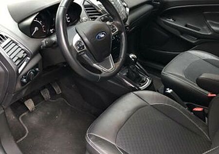 Ford EcoSport 1,0 EcoBoost 92KW Titanium Titanium