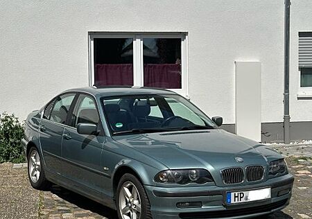 BMW 320i -E46-TÜV bis 10/26-Kein Rost!