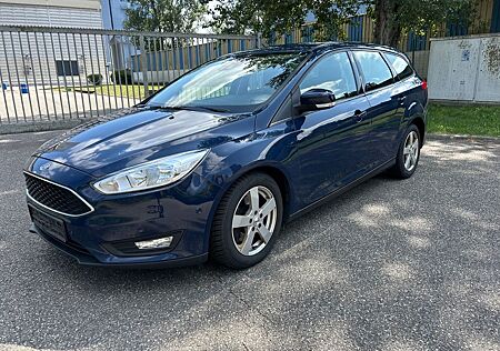 Ford Focus 2,0 TDCi 110kW Business Turnier Busine...