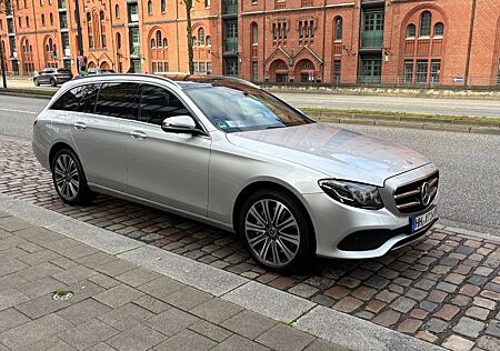 Mercedes-Benz E 400 d T 4MATIC Garantie/Leder/360/Multib./Pano