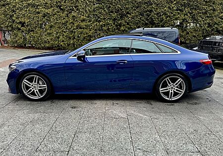 Mercedes-Benz E 300 Coupe *AMG-Line*Panorama*Multibeam*
