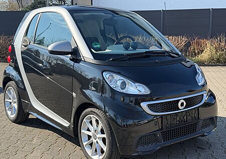 Smart ForTwo coupe Micro Hybrid Drive*AUTOM*PANO*8FACH