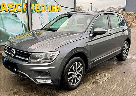 VW Tiguan Volkswagen 2.0 TDI AHK 4MOTION Navi Comfortline