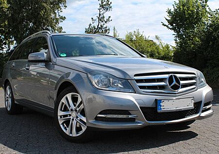 Mercedes-Benz C 200 T AVANTGARDE .Automatik .Navi. LED