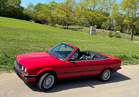BMW 320i E30 Cabrio