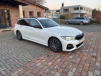 BMW Touring 320 d M Sport+Panorama+Led+Navi+Leder+