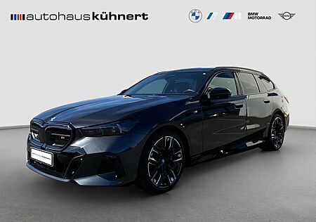 BMW i5 M60 xDrive Touring ///M Sport PRO B&W NP 118.